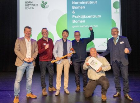 Norminstituut Bomen en Praktijk Centrum Bomen bundelen krachten